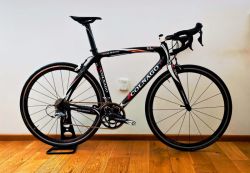 Prodám karbonové kolo Colnago CLX 2.0 vel. M/L