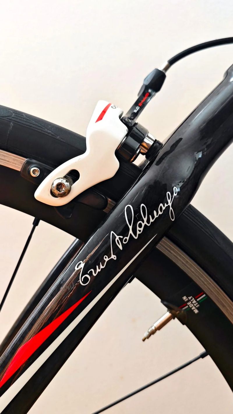 Prodám karbonové kolo Colnago CLX 2.0 vel. M/L