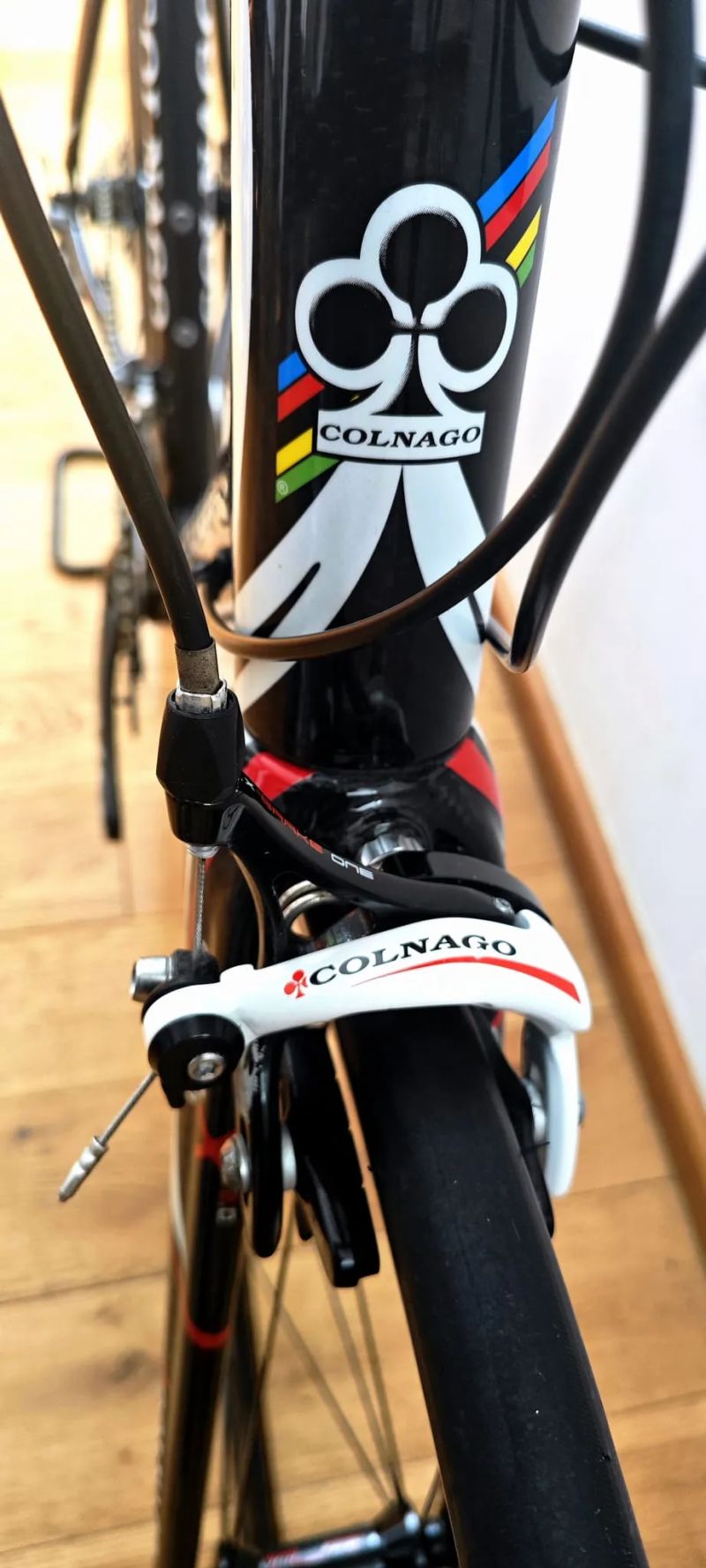 Prodám karbonové kolo Colnago CLX 2.0 vel. M/L