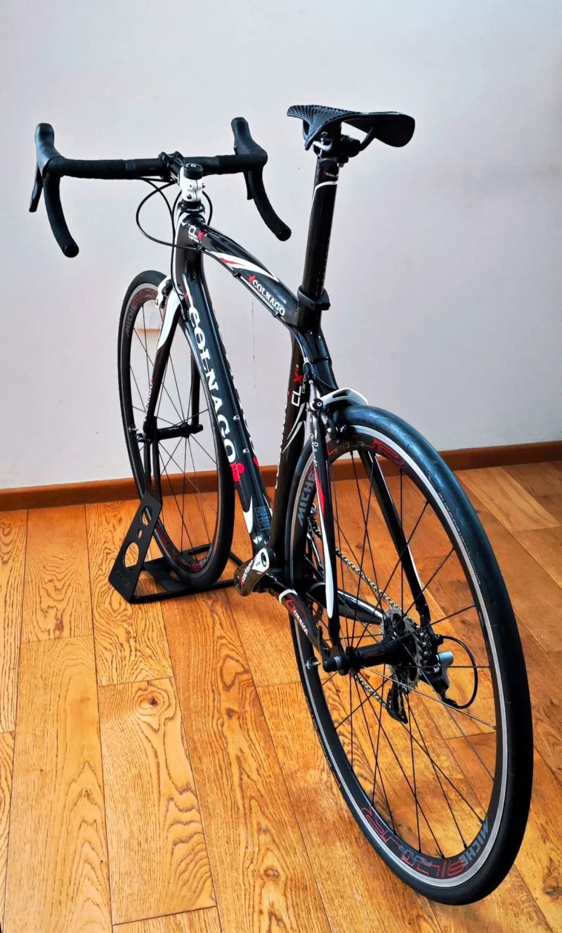 Prodám karbonové kolo Colnago CLX 2.0 vel. M/L