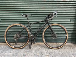 Specialized Sequoia 2018 (vel. M)