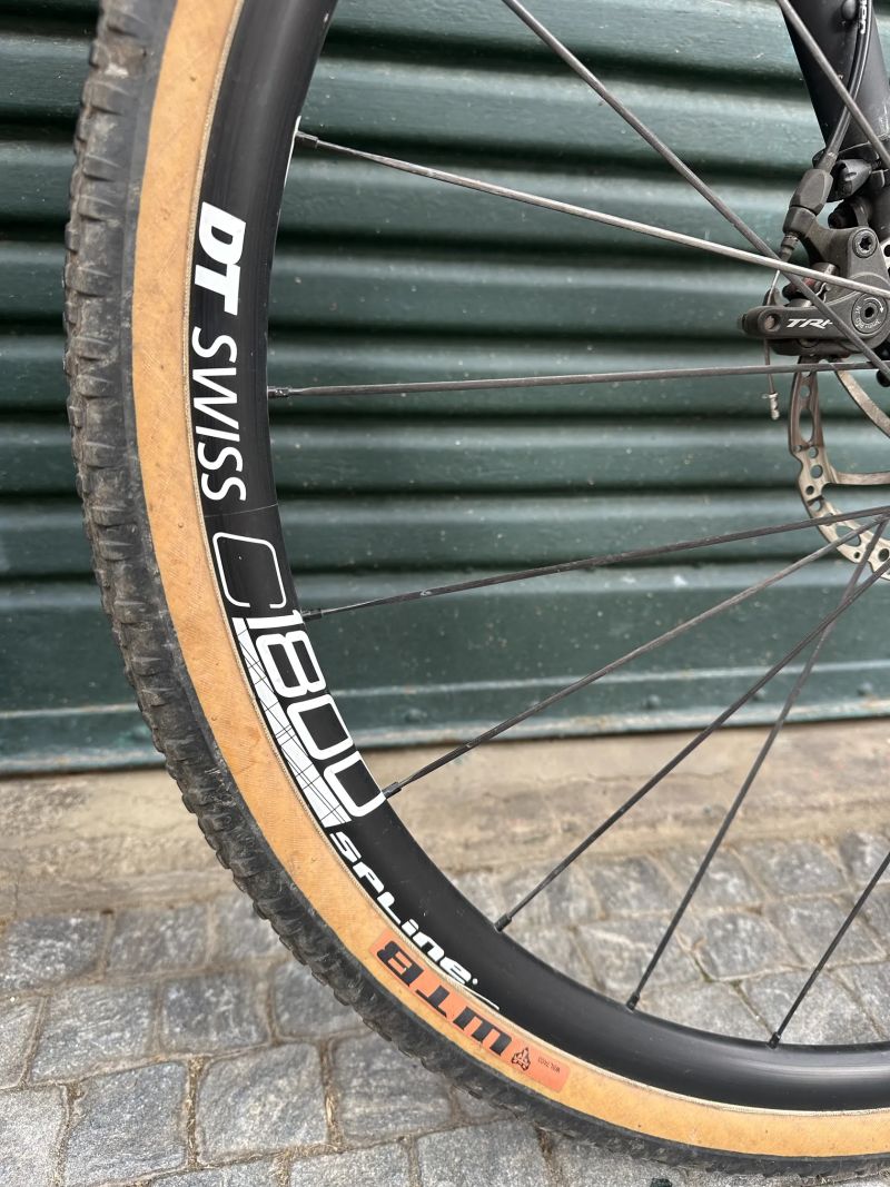 Specialized Sequoia 2018 (vel. M)