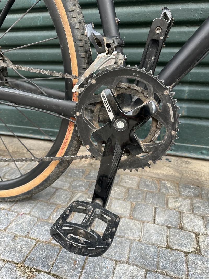 Specialized Sequoia 2018 (vel. M)