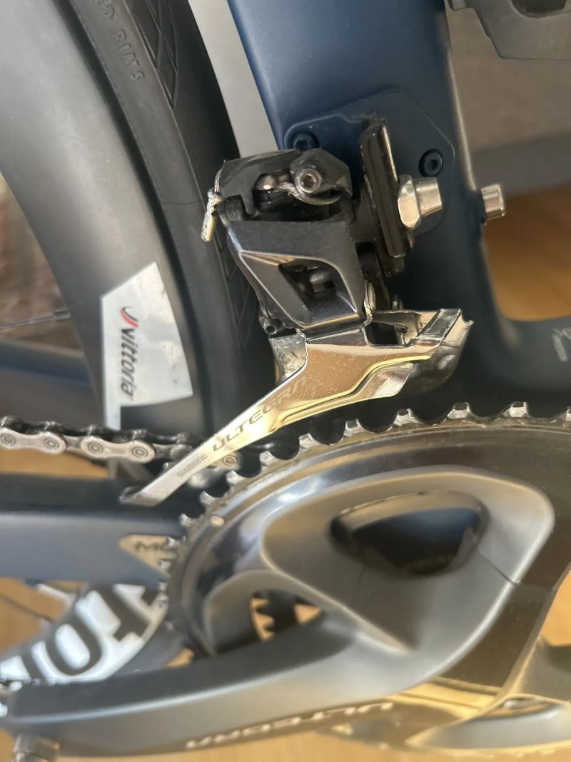 Pinarello Prince Disk / Ultegra R8000 / Vittoria Elusion