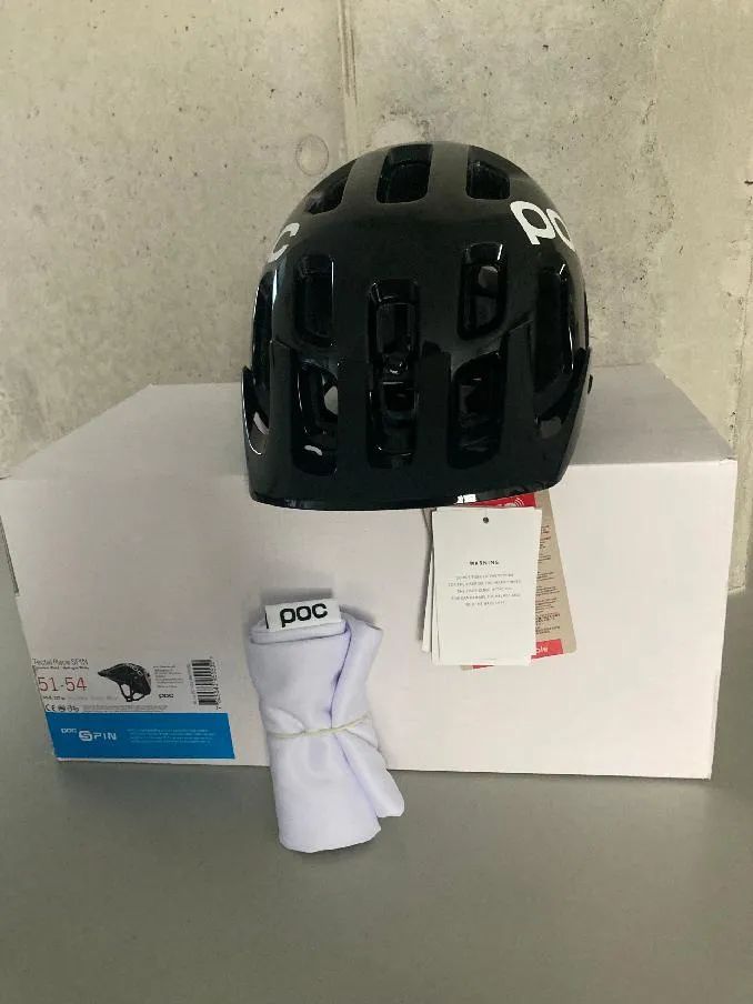 HELMA CYKLO POC TECTAL RACE SPIN - vel. S (51-54)- NOVÁ