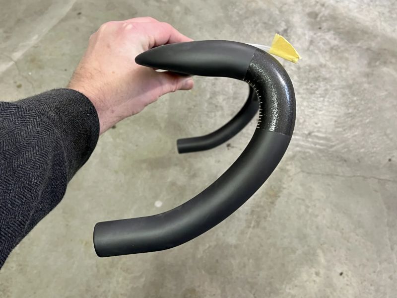 Karbonová aero řídítka 3T Aeroflux LTD, 420 mm - NOVÉ, NEJETÉ