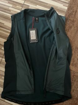 Vesty Scott Gravel Warm Merino a Le Col CC Sport