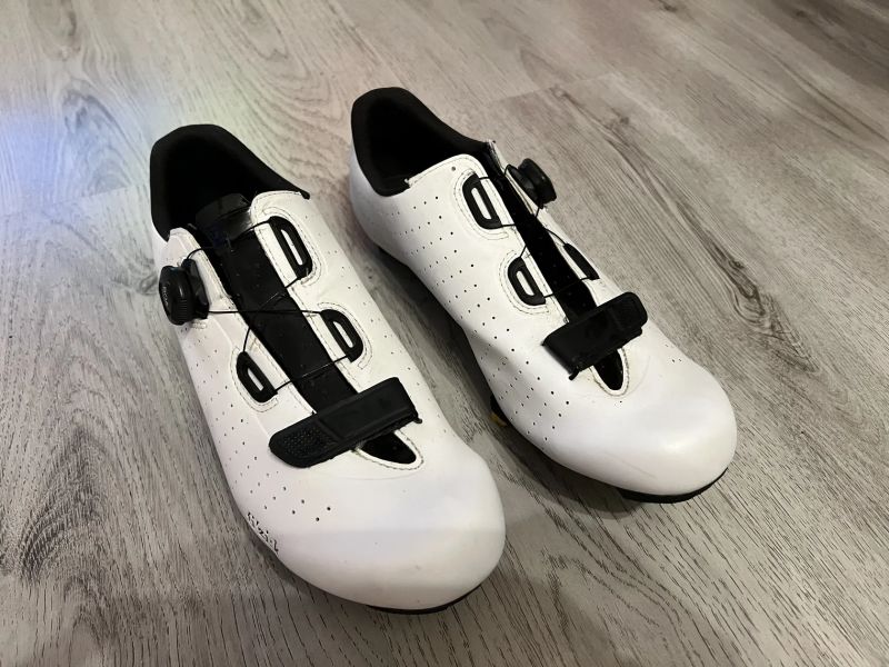 silnicni tretry Fizik tempo overcurve r5