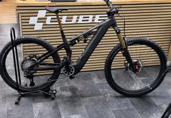 Cube STEREO HYBRID ONE77 HPC AT 800 carbon´n´gold - L
