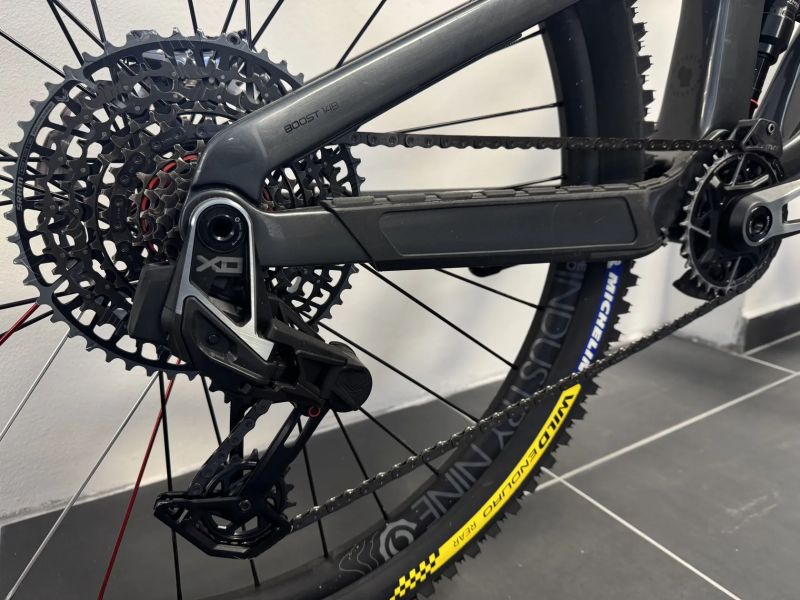 Trek Slash 9.9 X0 T-Type AXS Gen5 M/L