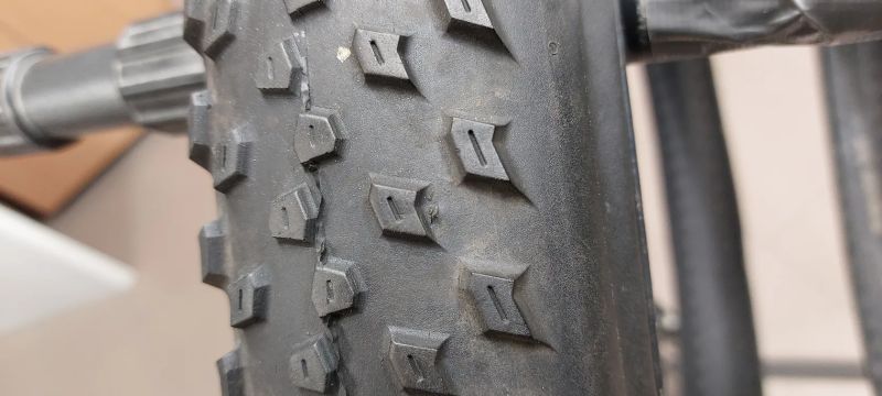 Prodám Tufo 900,- kč za oba