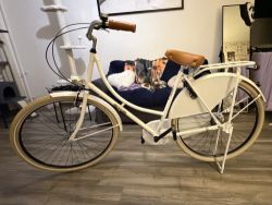 Dámské městské kolo Kola 28" SHIMANO Nexus s osvětlením, blatníky, zámky V ZÁRUCE