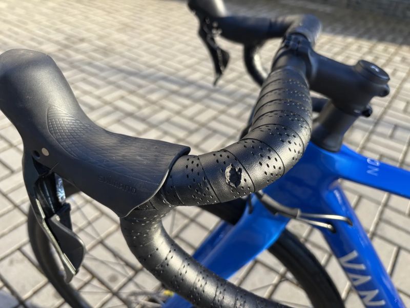 Van Rysel NCR - Tiagra 2x10 vel. XS (155-166cm)