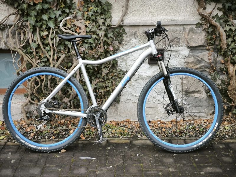 AGang Gangsta 6.29 (vzduchová vidlice!)