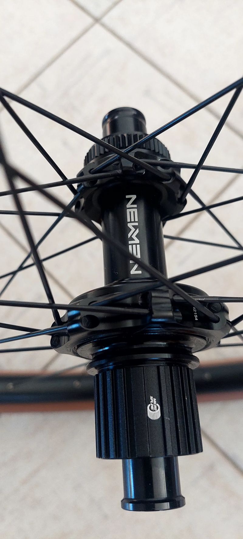 Nová kola Newmen Gravel pár 