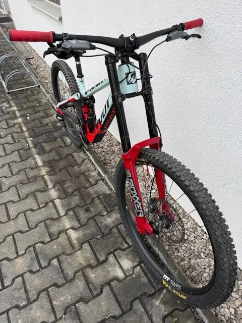 Pivot Cycles Phoenix 29 RIDE GX