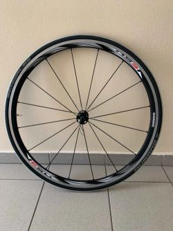 Zapletená kola Shimano