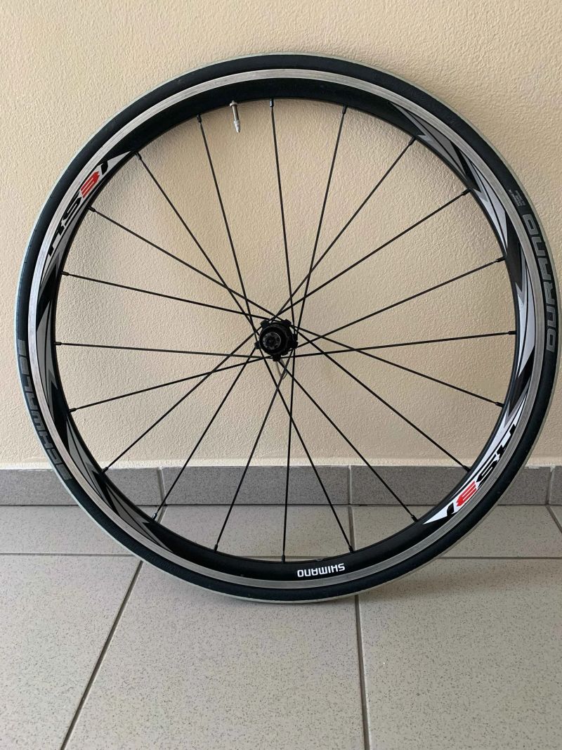 Zapletená kola Shimano