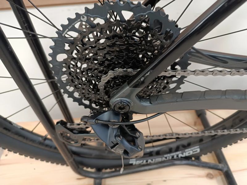 Trek Procaliber 9.7 karbonová kola bontrager