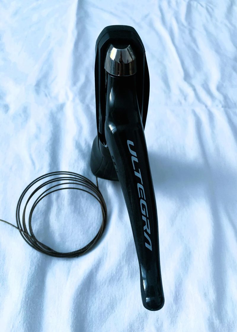 Ultegra R8000 mechanická, kotoučové brzdy