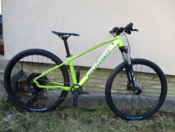 Nové 27,5" kolo Author Ultrasonic 14", vzduch. vidlice Suntour Raidon, Shimano Deore 1x11, pevná osa