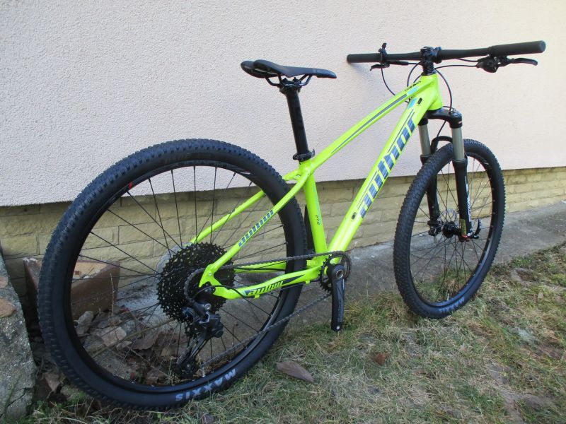 Nové 27,5" kolo Author Ultrasonic 14", vzduch. vidlice Suntour Raidon, Shimano Deore 1x11, pevná osa