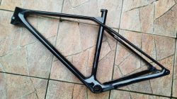 Nový karbonový MTB rám Spcycle 29" Boost vel. 21"