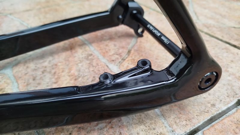 Nový karbonový MTB rám Spcycle 29" Boost vel. 21"