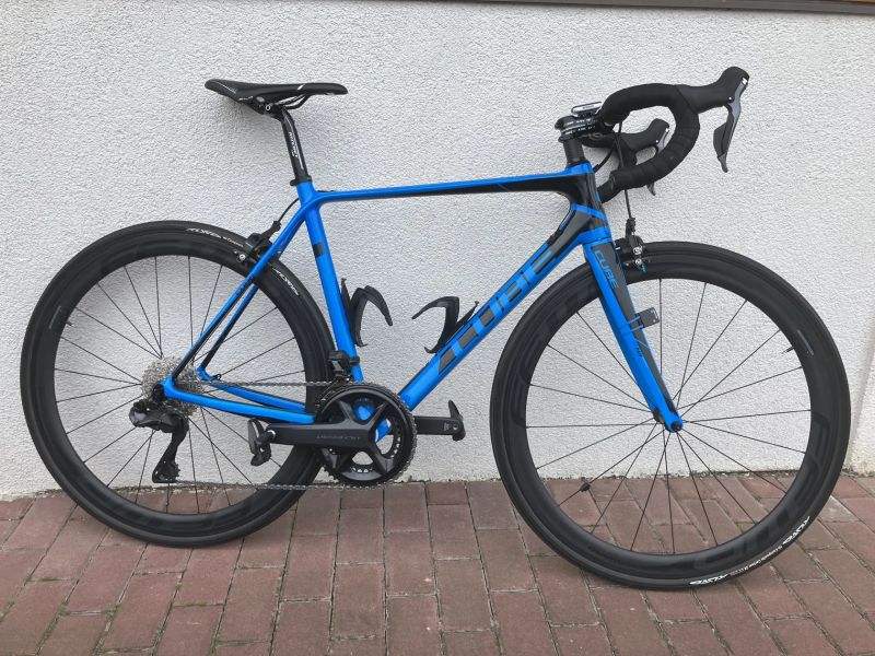 TOP STAV Cube Agree Carbon, 56 cm, Ultegra DI2 12 speed elektrika, DT Swiss 350 FFWD carbon