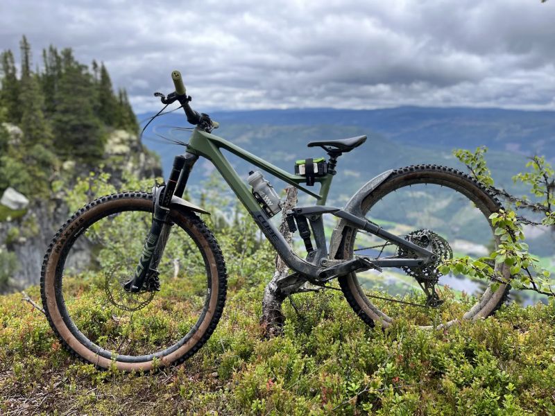 Cube STEREO 150 C:62 RACE 29 vel. M karbon 