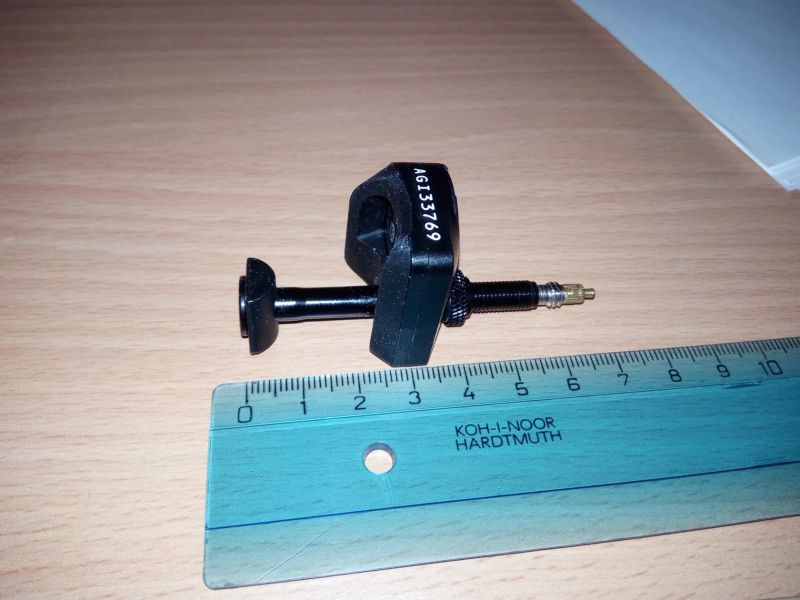 Nové SRAM Quarq TyreWiz - snímače tlaku