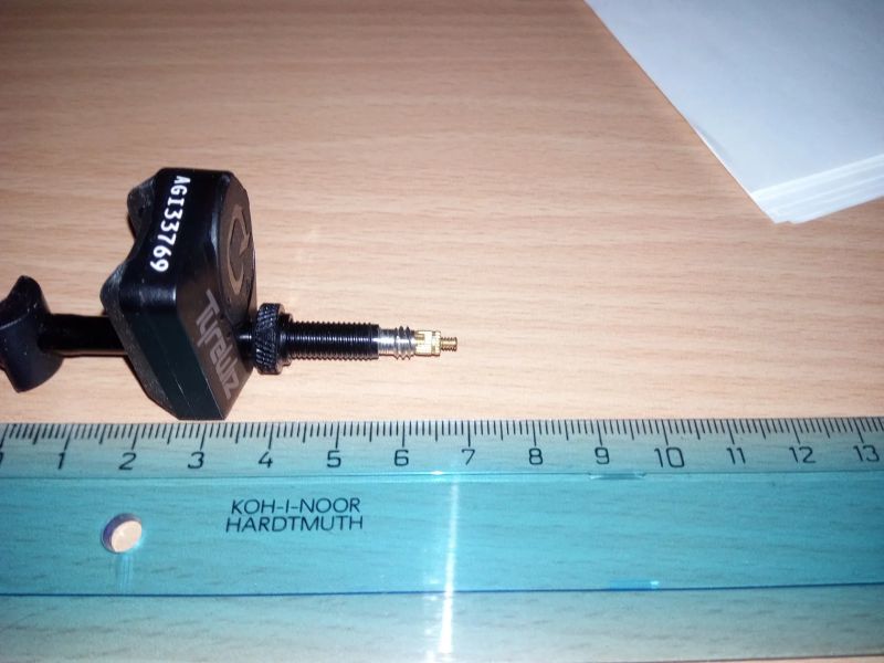 Nové SRAM Quarq TyreWiz - snímače tlaku