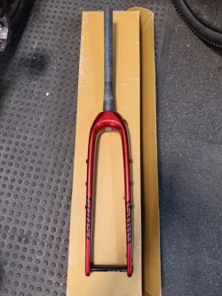 Vidlice GRAVEL Tapered