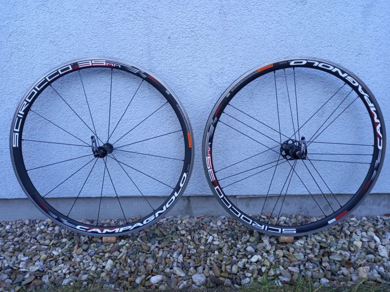 Campagnolo Scirocco 35