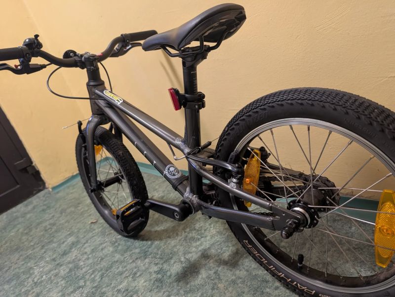 Specialized Jett 16"