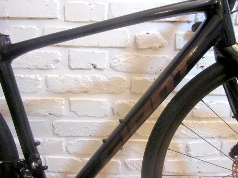 GIANT CONTEND AR1 2024 na Shimano 105, vel S. STAV NOVÉHO KOLA. PC 47000 Kč. 1ROK ZÁRUKA