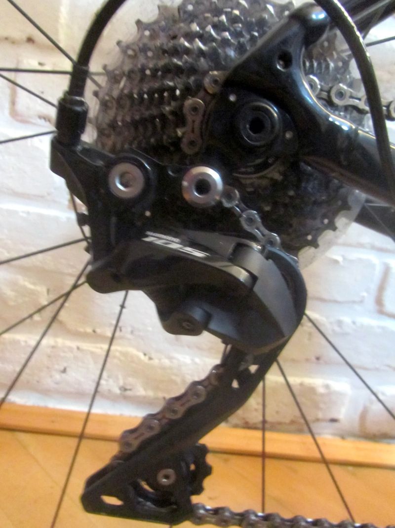 GIANT CONTEND AR1 2024 na Shimano 105, vel S. STAV NOVÉHO KOLA. PC 47000 Kč. 1ROK ZÁRUKA