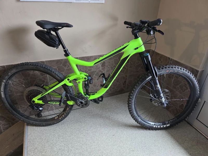 Giant Reign Advanced 1