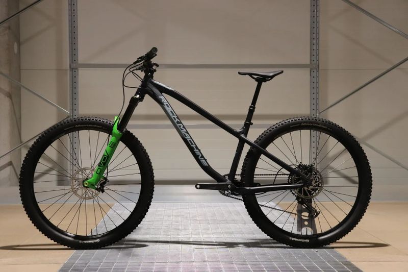 Rock Machine Blizz TLR 19“| NOVÝ RÁM | DVO | Shimano 1x12