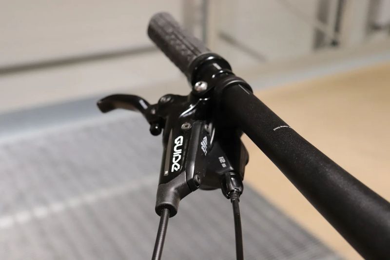 Rock Machine Blizz TLR 19“| NOVÝ RÁM | DVO | Shimano 1x12