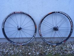 Campagnolo Scirocco 35