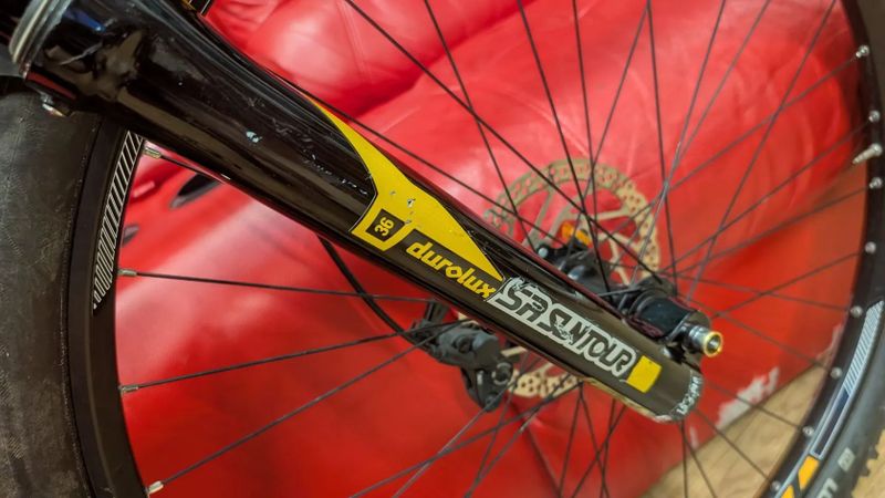 EXTREME DOWN HILL - MTF