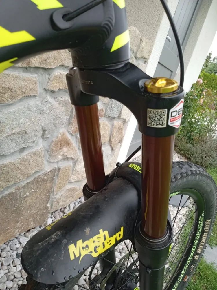 Commencal Meta V4