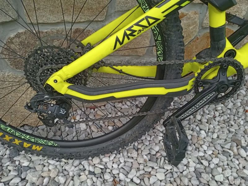 Commencal Meta V4