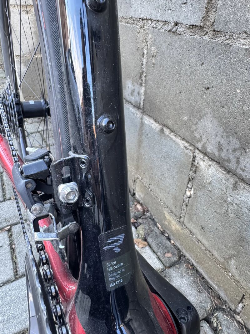 Ridley Fenix SL Disc — Shimano Ultegra, karbon, velikost M