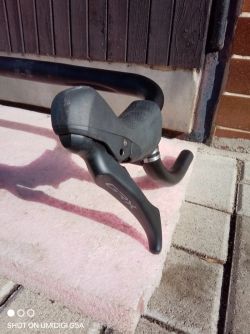 Brzdové páky Shimano GRX RX600