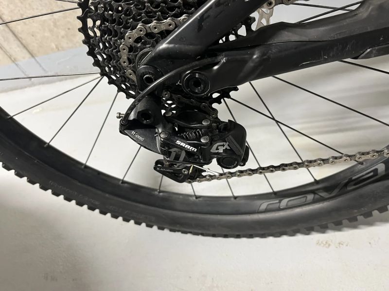 Prodám e-bike Specialized Turbo Levo