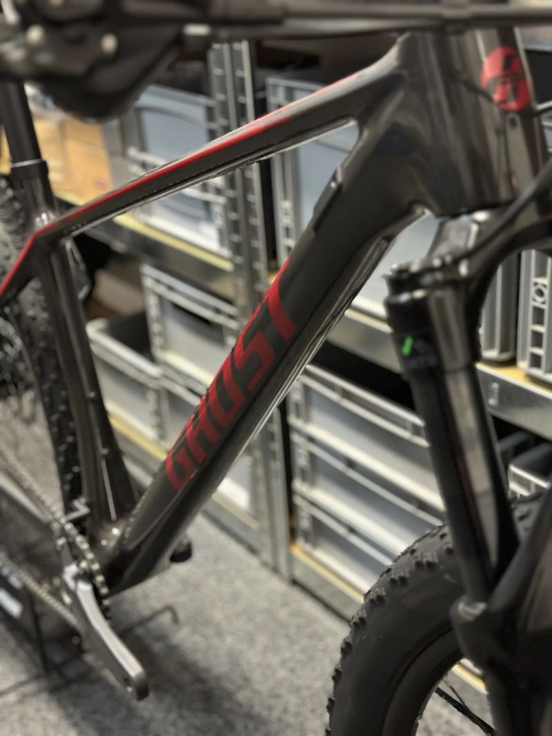 Ghost Lector Universal Raw Carbon/Metallic Rusty Red vel. L - záruka