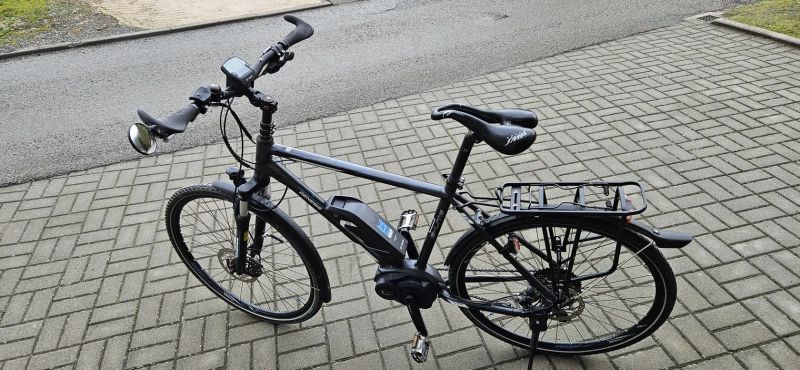 Trekingové elektrokolo GENESIS eLITE CROSS