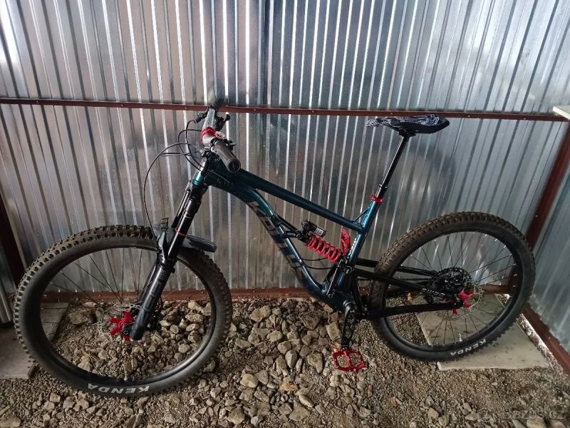 Enduro kolo Kellys Swag 50 custom